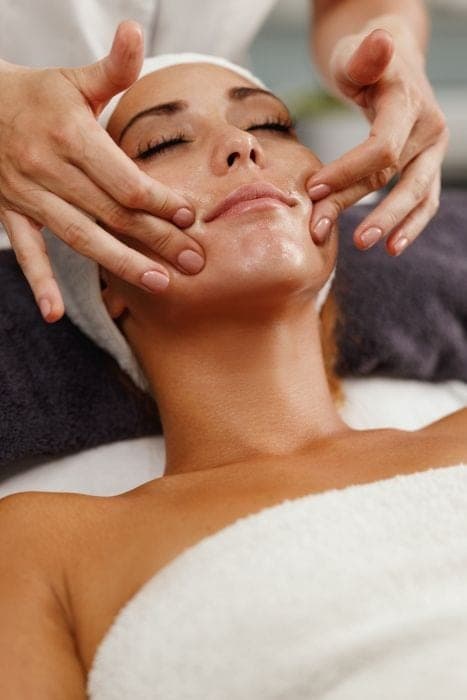Lifting y rejuvenecimiento facial